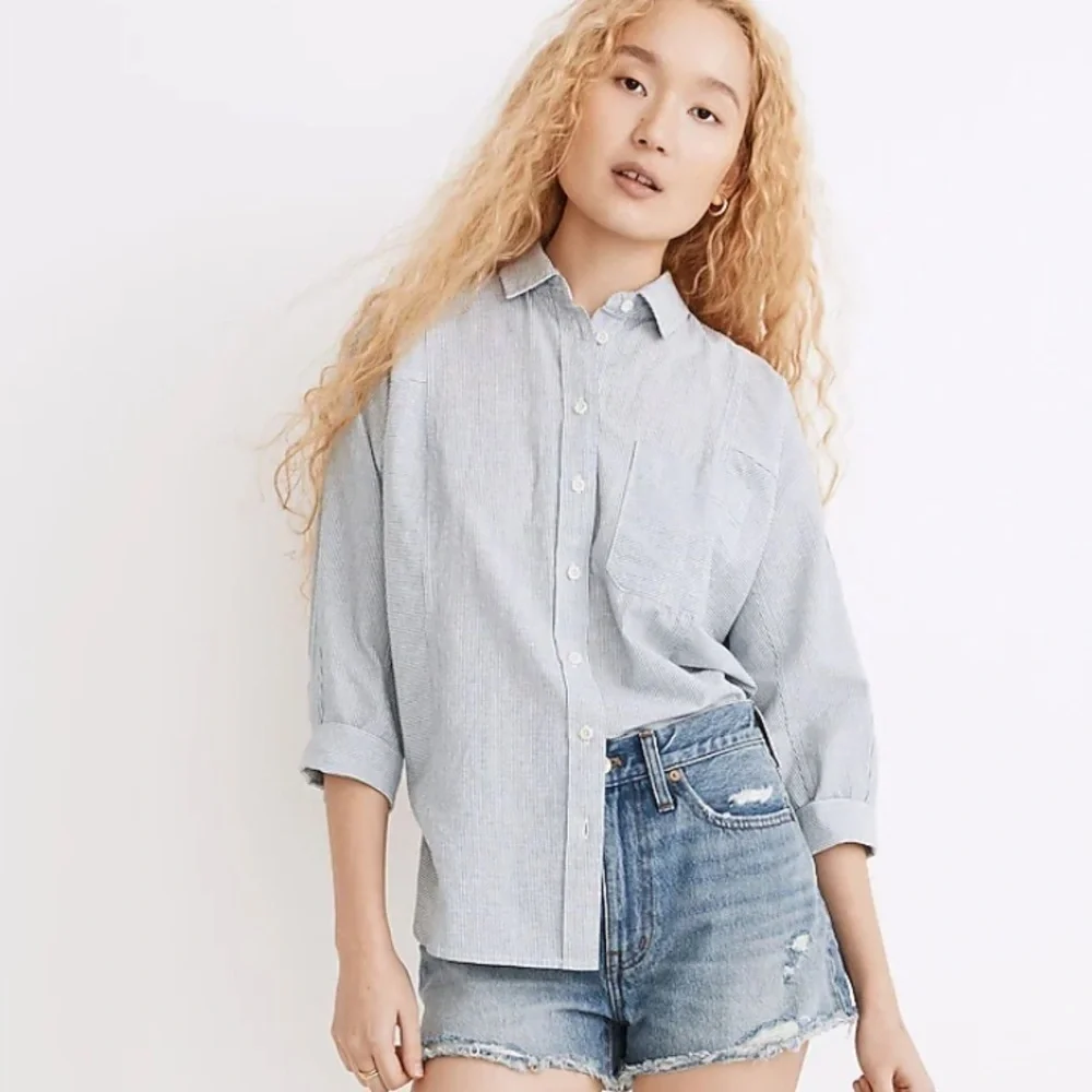 NWOT Madewell relaxed denim shorts renfield wash destructed edition